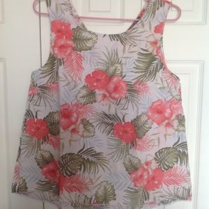 Denver Hayes linen top, size Lg